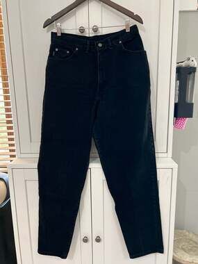 Vintage 90s Chic High Waisted Black Tapered Leg Mom Jeans Size 14 Average